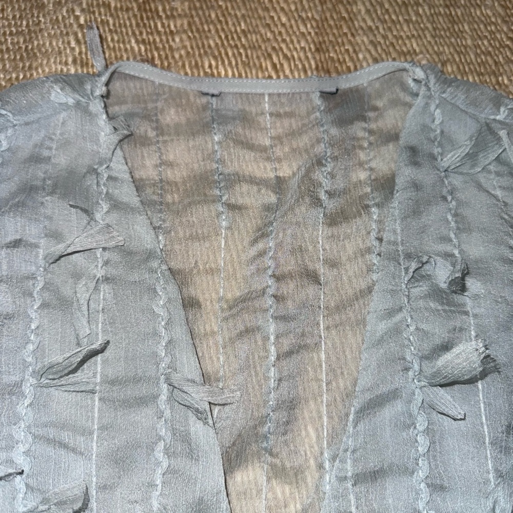 Zara White Ruffled Blouse - Picture 4 of 9